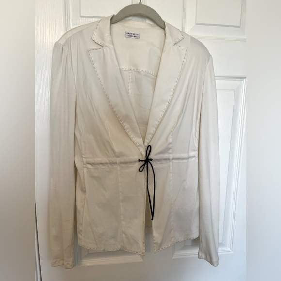 Stylish white blazer, good condition! - Picture 1 of 6